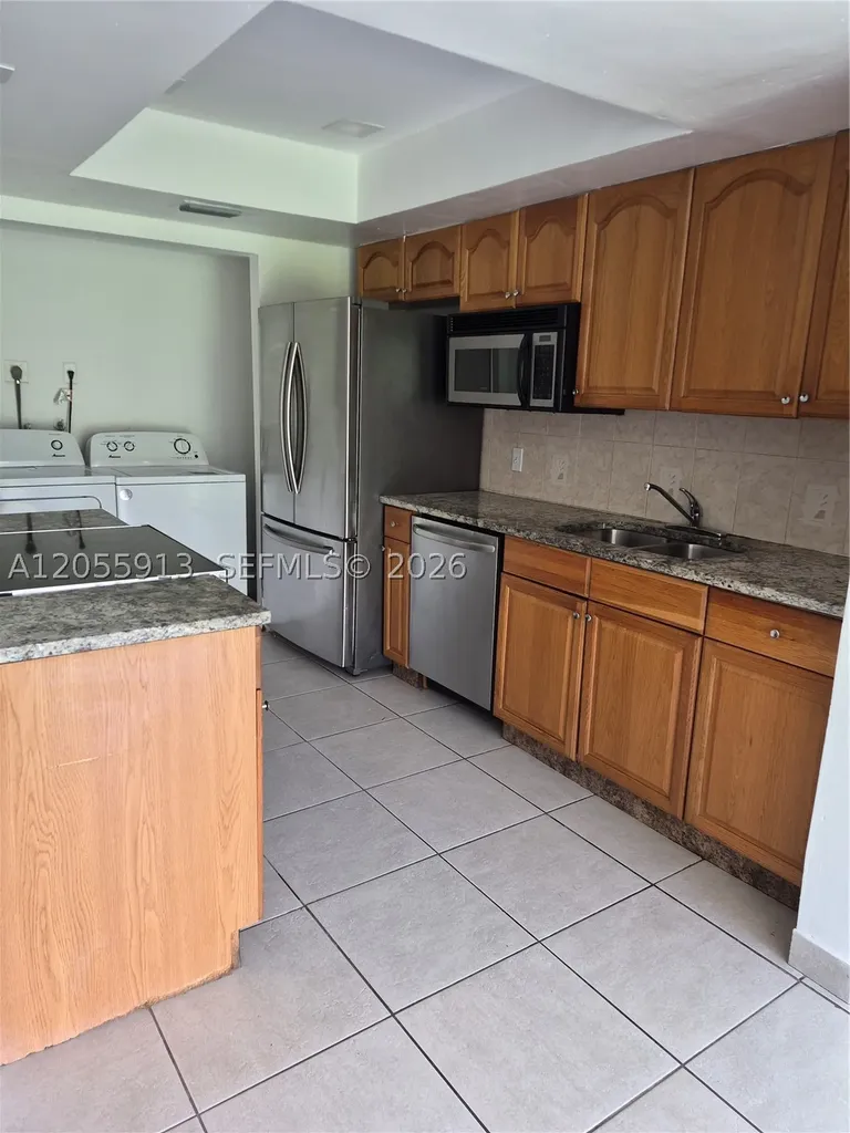 9943 W Atlantic Boulevard Coral Springs FL 33071