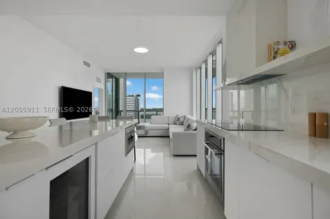 7930 East Drive North Bay Village FL 33141