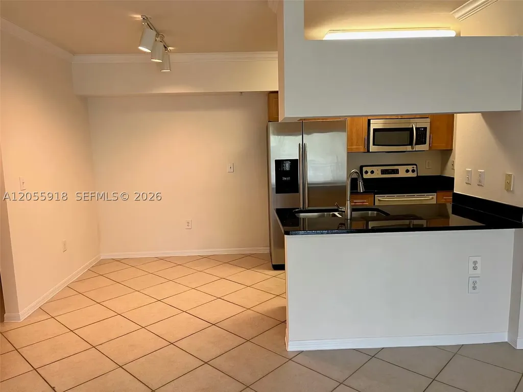 6492 Emerald Dunes Drive West Palm Beach FL 33411