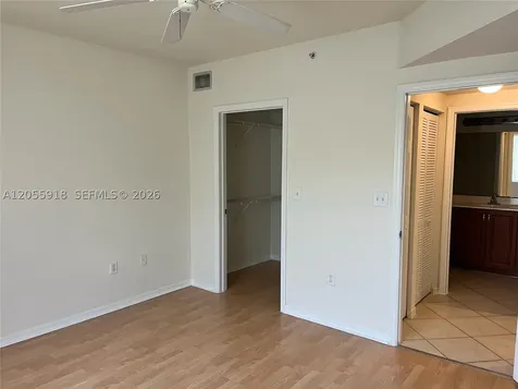 6492 Emerald Dunes Drive West Palm Beach FL 33411