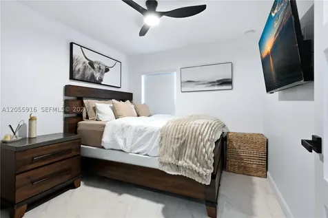 4307 Bradbury Court Riviera Beach FL 33410
