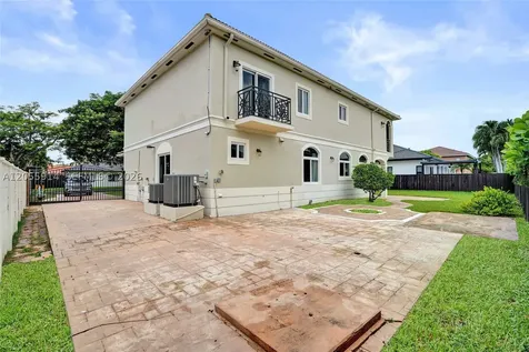 4665 SW 159th Court Miami FL 33185