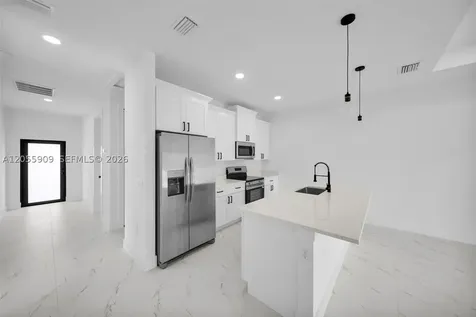 4744 27th Street SW Lehigh Acres FL 33973