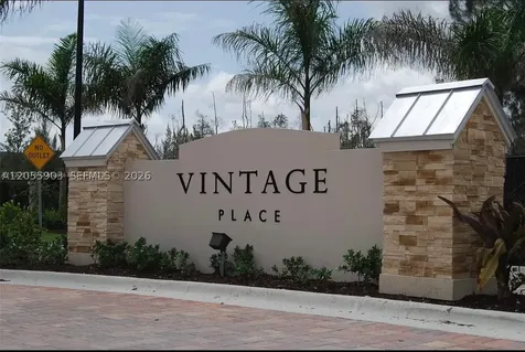 7022 NW 102nd Place Doral FL 33178