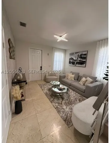 7022 NW 102nd Place Doral FL 33178