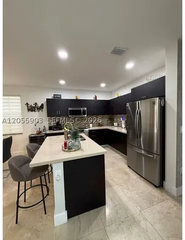 7022 NW 102nd Place Doral FL 33178