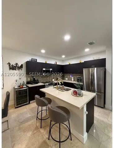 7022 NW 102nd Place Doral FL 33178