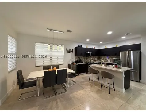 7022 NW 102nd Place Doral FL 33178
