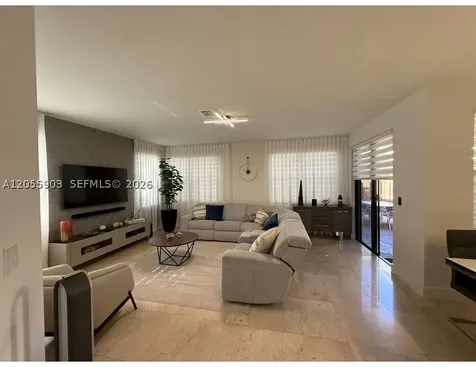 7022 NW 102nd Place Doral FL 33178