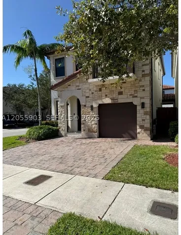 7022 NW 102nd Place Doral FL 33178