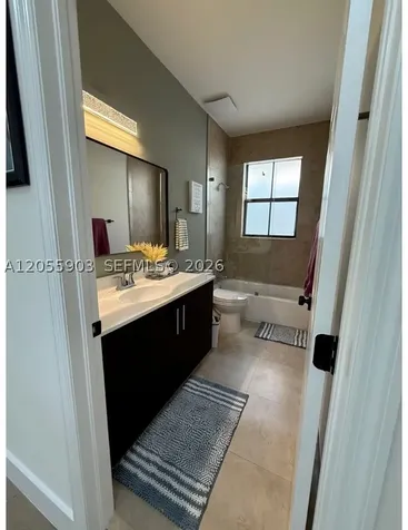 7022 NW 102nd Place Doral FL 33178