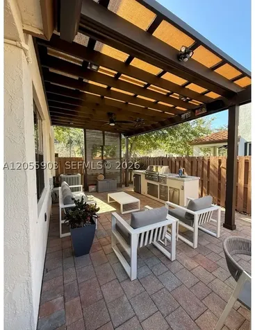7022 NW 102nd Place Doral FL 33178