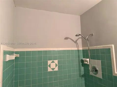 1570 NE 130th Street North Miami FL 33161