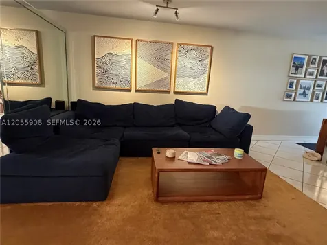6932 Crown Gate Drive Miami Lakes FL 33014