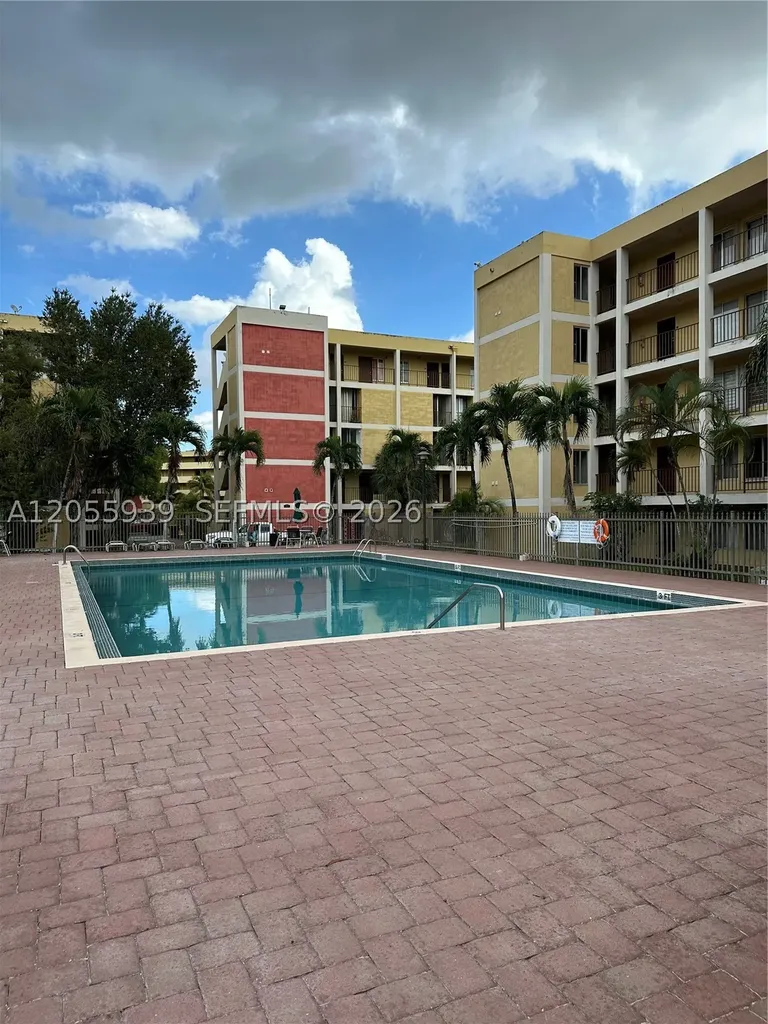 9270 Fontainebleau Boulevard Miami FL 33172