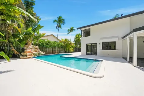 11430 SW 101st Terrace Miami FL 33176