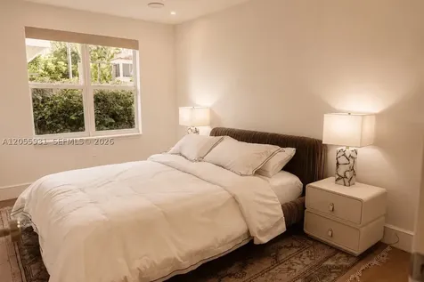 3190 Sheridan Avenue Miami Beach FL 33140