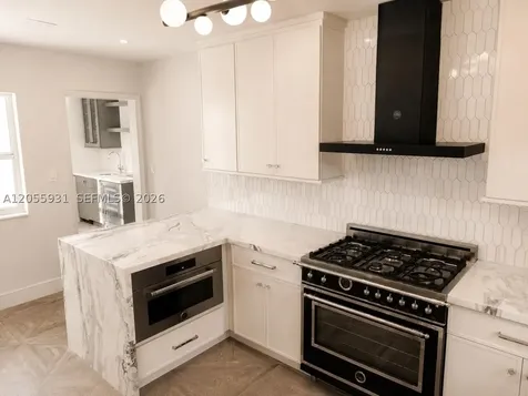 3190 Sheridan Avenue Miami Beach FL 33140
