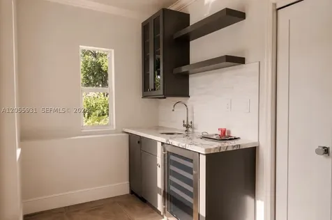 3190 Sheridan Avenue Miami Beach FL 33140