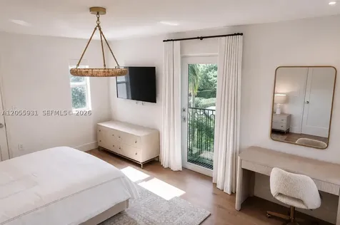 3190 Sheridan Avenue Miami Beach FL 33140