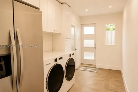 3190 Sheridan Avenue Miami Beach FL 33140