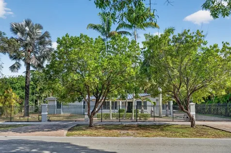 8220 SW 152nd Street Palmetto Bay FL 33157