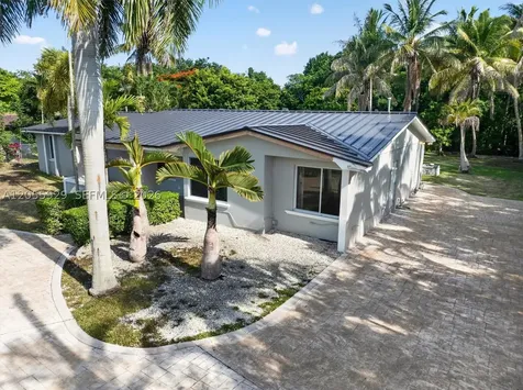 8220 SW 152nd Street Palmetto Bay FL 33157