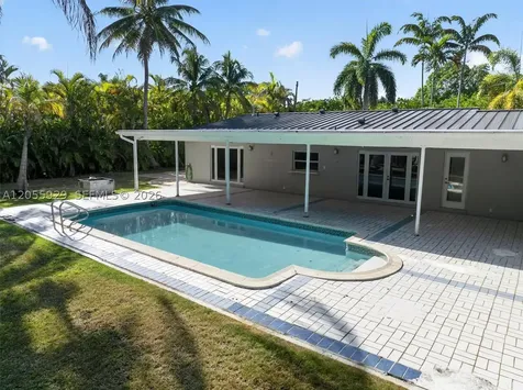 8220 SW 152nd Street Palmetto Bay FL 33157
