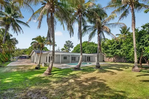 8220 SW 152nd Street Palmetto Bay FL 33157