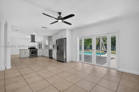 8220 SW 152nd Street Palmetto Bay FL 33157