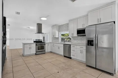 8220 SW 152nd Street Palmetto Bay FL 33157