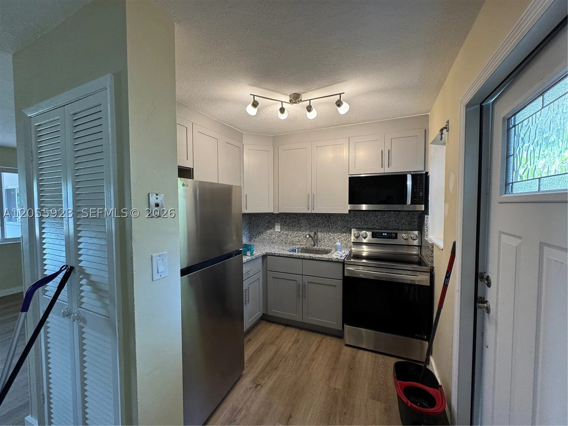 707 S 19th Avenue Hollywood FL 33020