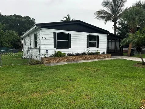 614 Bowden Road Clewiston FL 33440