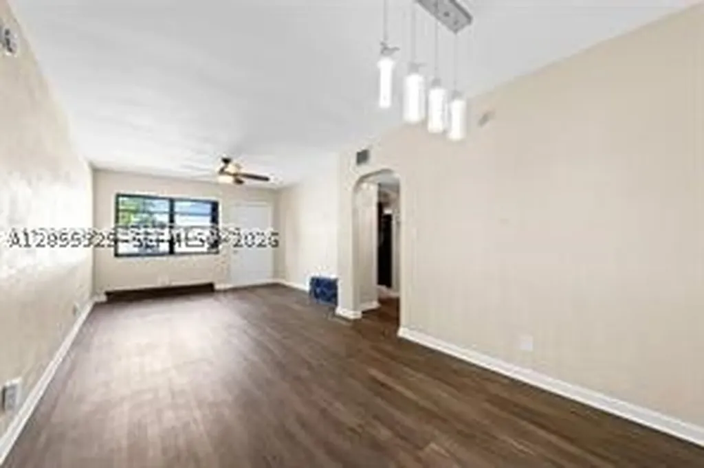 1315 N 19th Avenue Hollywood FL 33020