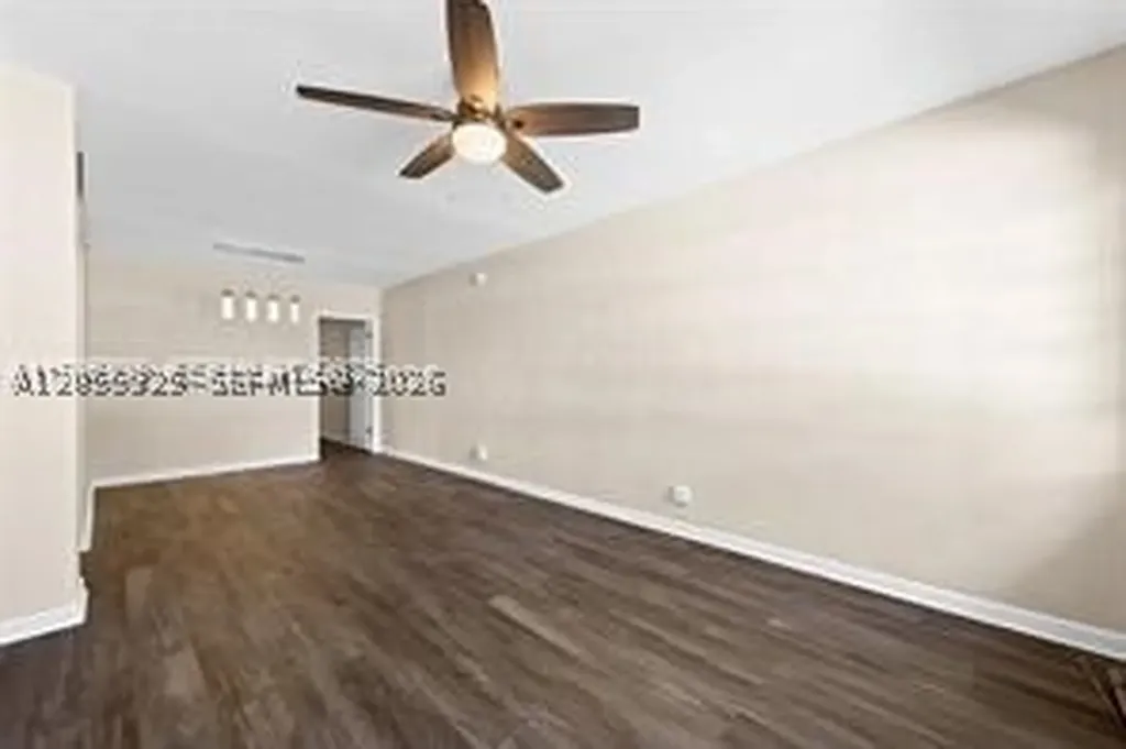 1315 N 19th Avenue Hollywood FL 33020