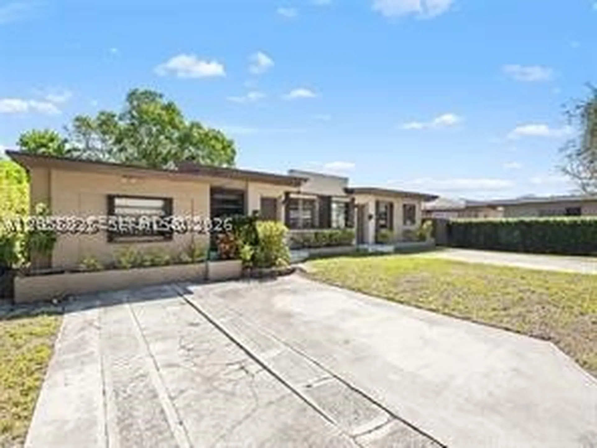 1315 N 19th Avenue Hollywood FL 33020