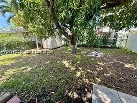 1315 N 19th Avenue Hollywood FL 33020