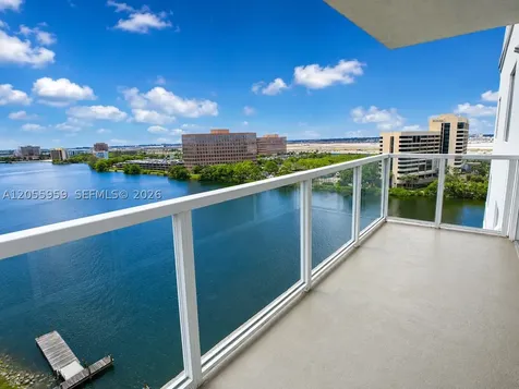 5099 NW 7th Street Miami FL 33126
