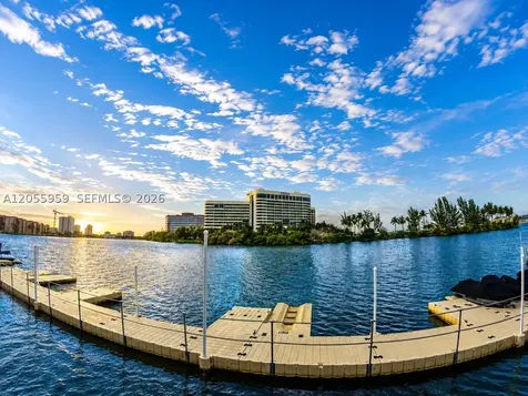 5099 NW 7th Street Miami FL 33126
