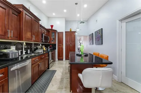 11425 NW 88th Court Hialeah Gardens FL 33018