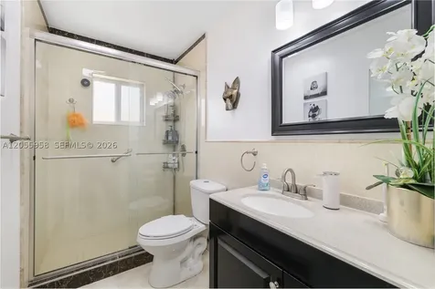 11425 NW 88th Court Hialeah Gardens FL 33018