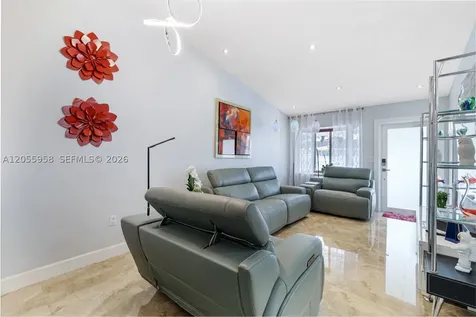 11425 NW 88th Court Hialeah Gardens FL 33018