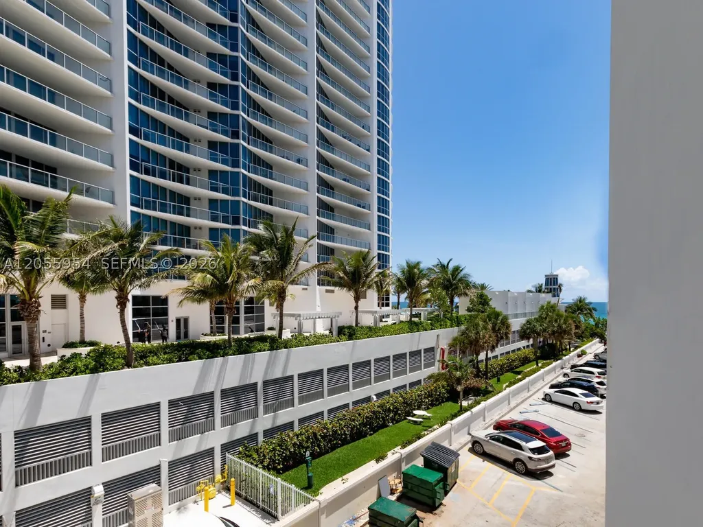 3505 S Ocean Drive Hollywood FL 33019
