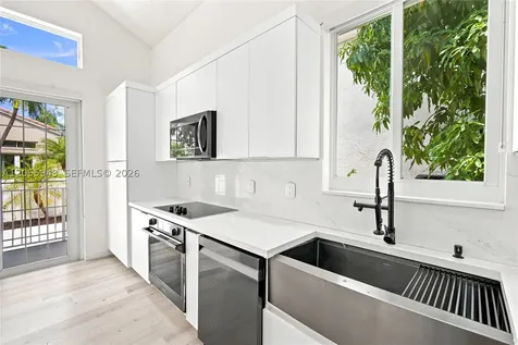1457 NW 159th Lane Pembroke Pines FL 33028