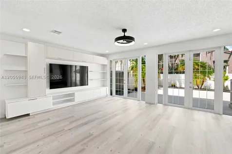 1457 NW 159th Lane Pembroke Pines FL 33028
