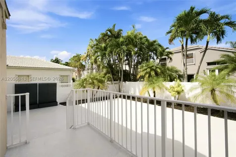 1457 NW 159th Lane Pembroke Pines FL 33028