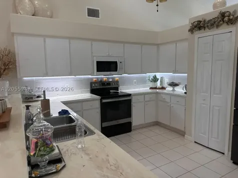 2723 Sunset Sebring FL 33870