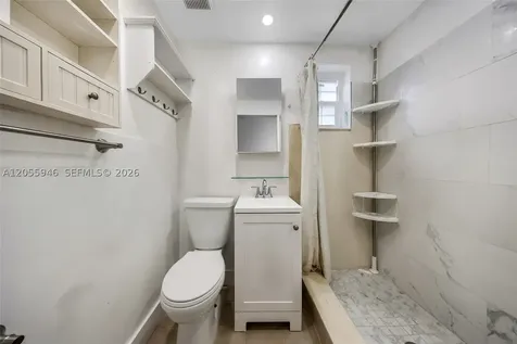 5862 W 2nd Court Hialeah FL 33012