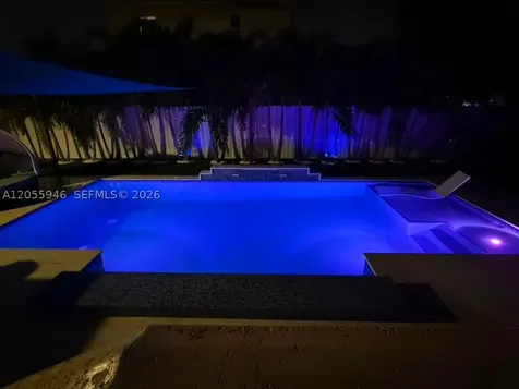 5862 W 2nd Court Hialeah FL 33012