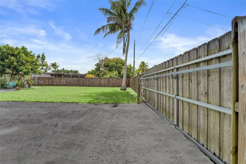 4508 Van Buren Street Hollywood FL 33021